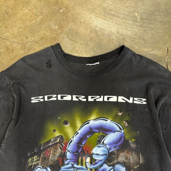 Vintage Scorpions Wind Of Change Band Tee‎ Shirt Large  Faded and Distressed - Picture 4 of 5